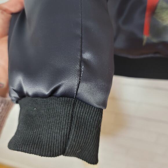 Fresh Hoodz Mens Antique Floral Bomber Jacket - Picture 7 of 14